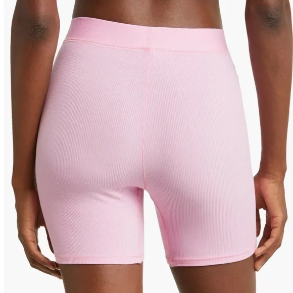 SKIMS Soft Lounge Ribbed Boxer Shorts NWT - Picture 3 of 3